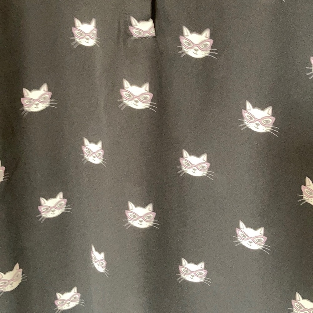 TORRID cat face blouse, sz 1/14-16